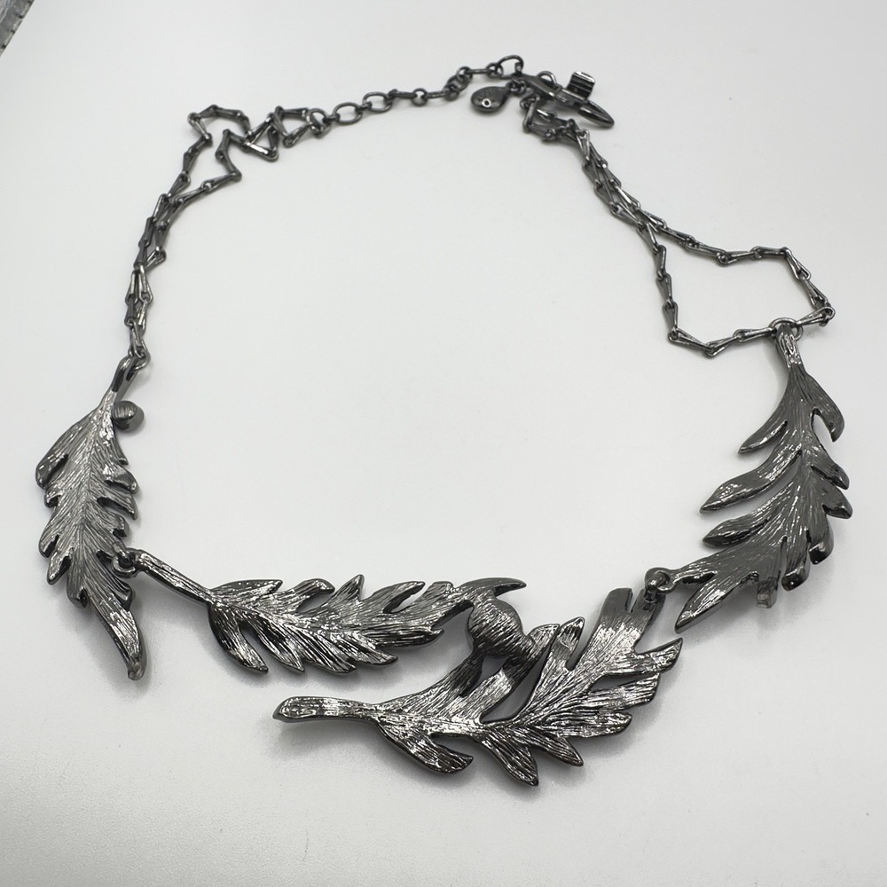 Givenchy Necklace Purple Rhinestone Leaf Bib Gunmetal Tone Statement 15" - 17" - Picture 12 of 16
